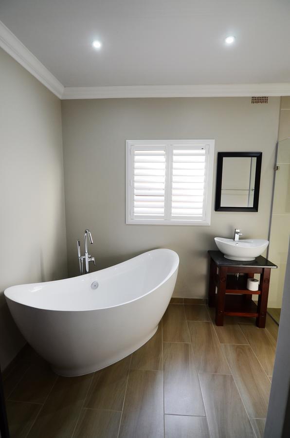 Abella Bed And Breakfast Vryburg Bagian luar foto